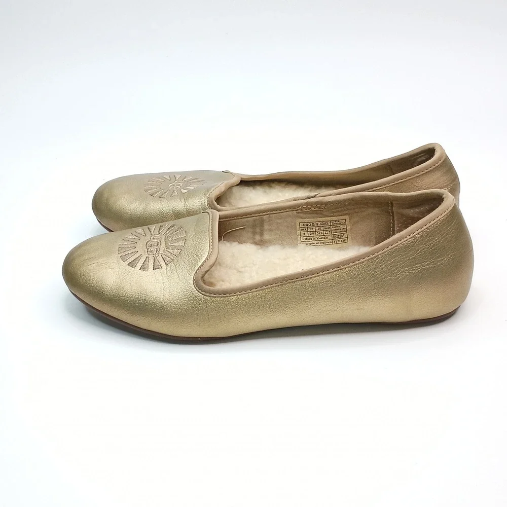UGG Sheepskin Flat Kids Size 3 Gold Metallic Leather‎ Sheepskin Lined 1004462K